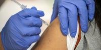 Imunização deve ocorrer após faixa de 60 a 64 anos