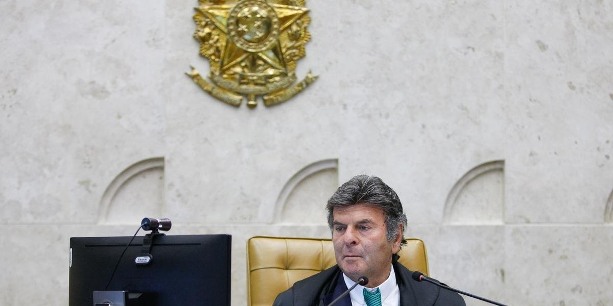 Luiz Fux definiu data para an&aacute;lise da decis&atilde;o de Barroso