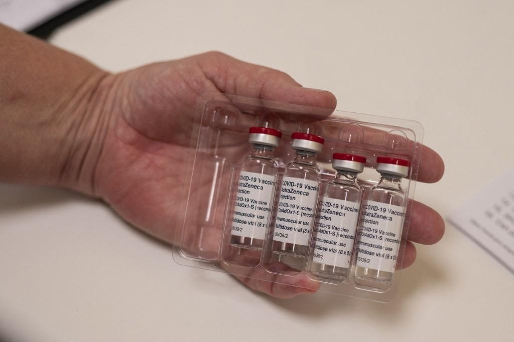 Dinamarca decidiu descartar definitivamente a vacina AstraZeneca
