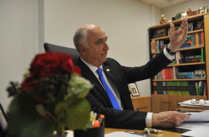 Moesch foi eleito por aclama&ccedil;&atilde;o como novo presidente do TRE-RS
