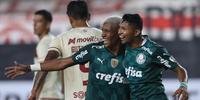 Palmeiras estreou com vitória