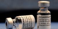 Imunizante requer armazenamento em ultrafreezers e aplicação diferenciada das demais vacinas em uso no país
