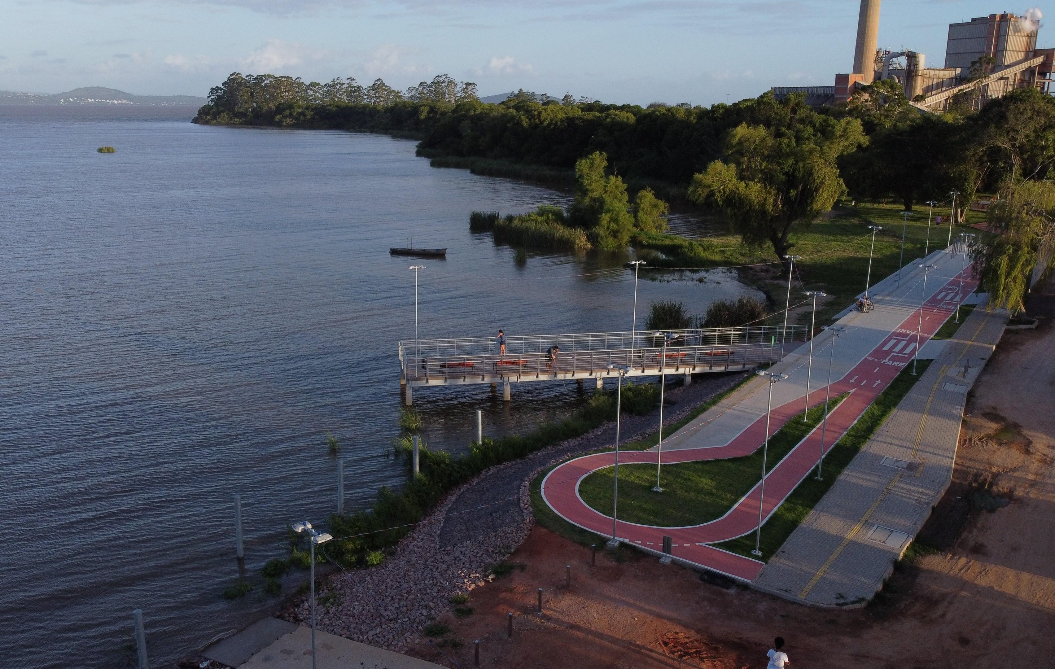 Os projetos arquitet&ocirc;nicos e de engenharia foram definidos pelo Minist&eacute;rio P&uacute;blico do Estado em conjunto com a CMPC, a FEPAM e a pr&oacute;pria comunidade