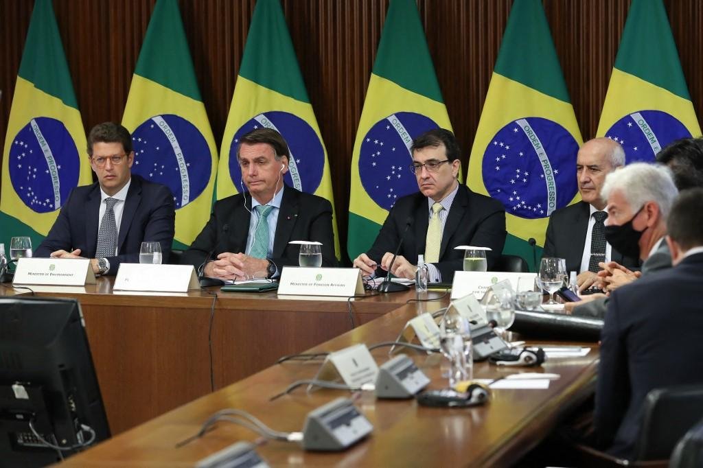 Na avalia&ccedil;&atilde;o da professora da Ufrgs e pesquisadora sobre Meio Ambiente, Ver&ocirc;nica Korber Gon&ccedil;alves, mandat&aacute;rio fez compromissos "rasos"
