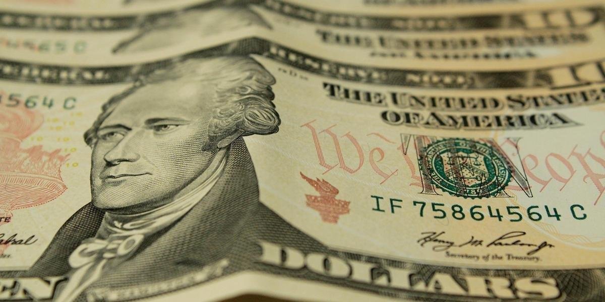 D&oacute;lar fechou com queda de R$ 0,102 (-1,93%) nesta ter&ccedil;a-feira