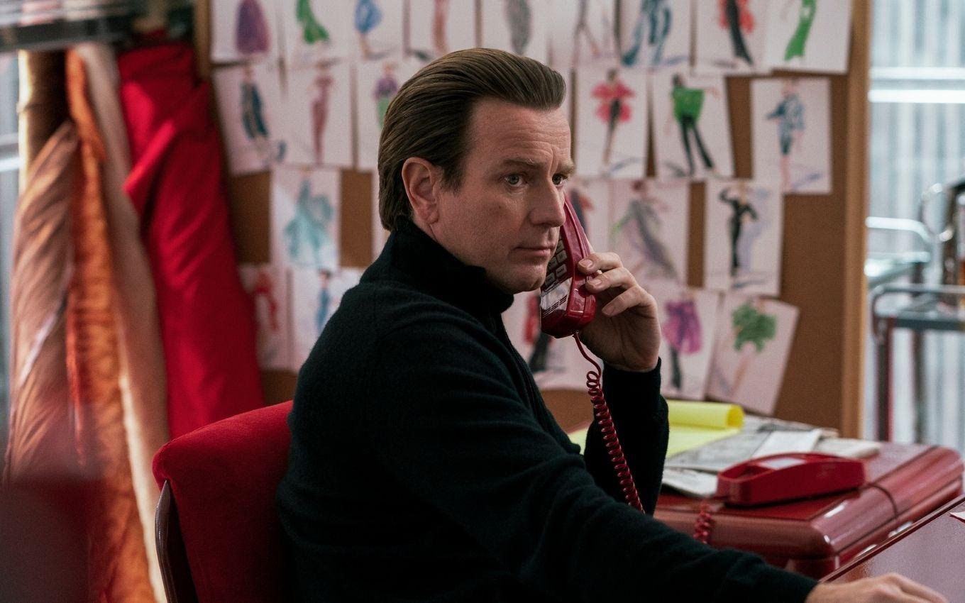 Ewan McGregor interpreta o famoso e pol&ecirc;mico estilista Roy Halston Frowick