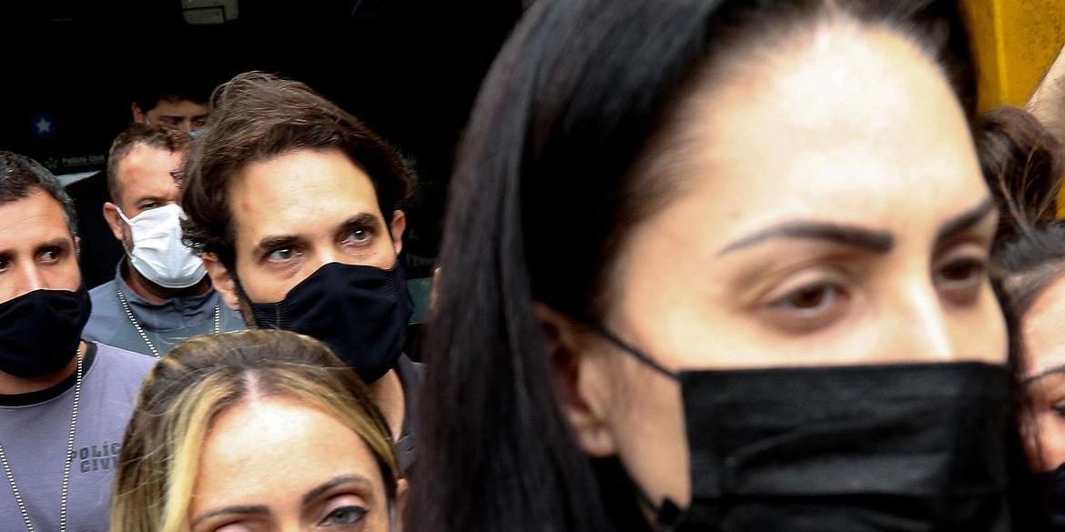 Pol&iacute;cia descobriu conversas pelo Whatsapp em que Thayn&aacute; e Monique discorriam sobre agress&otilde;es praticadas por Jairinho contra Henry