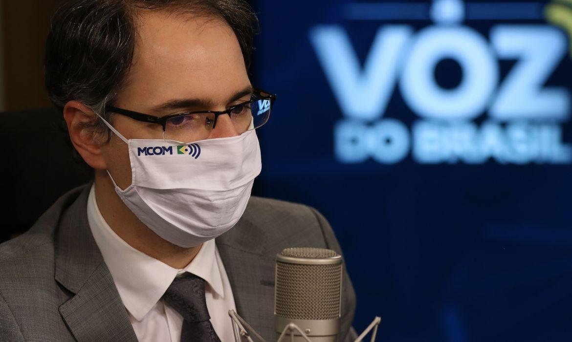 Ele explicou, durante participa&ccedil;&atilde;o no programa A Voz do Brasil que o edital do leil&atilde;o se encontra em sua &uacute;ltima fase