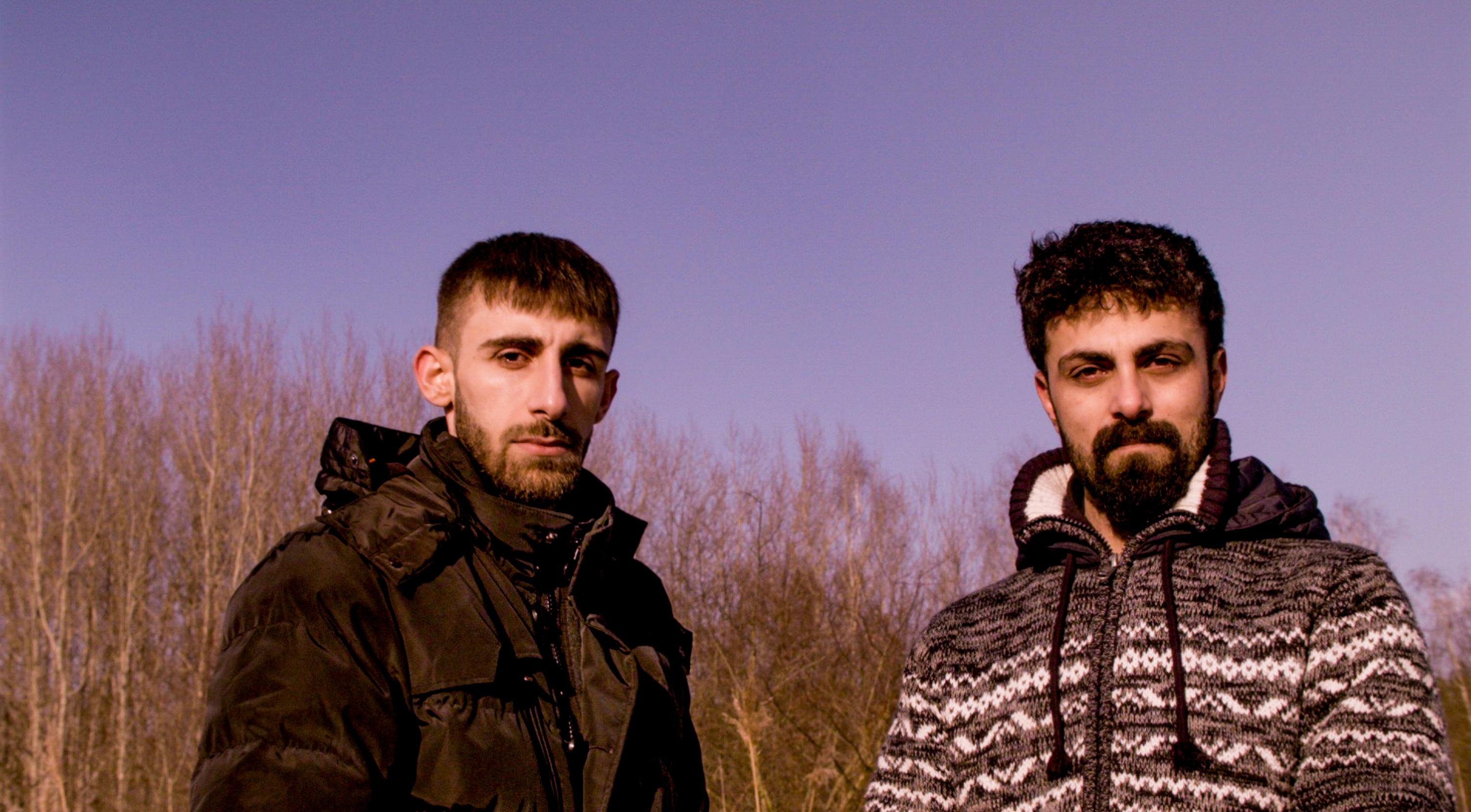 Os rappers D.I.C e Amon lan&ccedil;am single em homenagem &agrave;s m&atilde;es