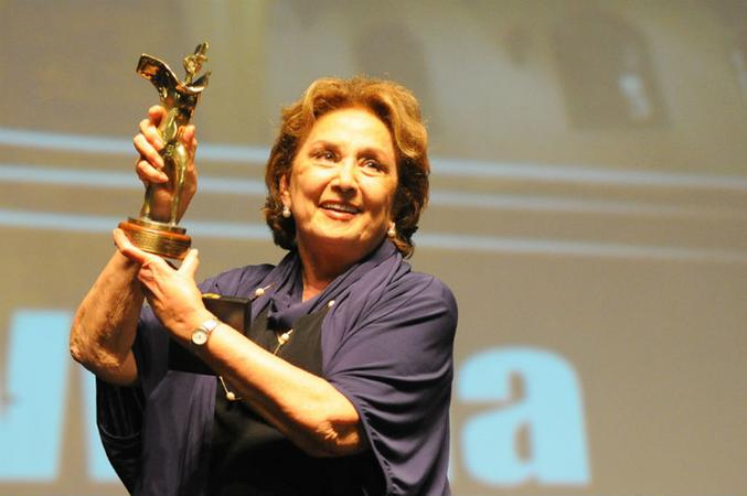 Segundo o boletim m&eacute;dico Eva Wilma segue na UTI esperando "resposta cl&iacute;nica" ao tratamento oncol&oacute;gico que foi iniciado esta semana