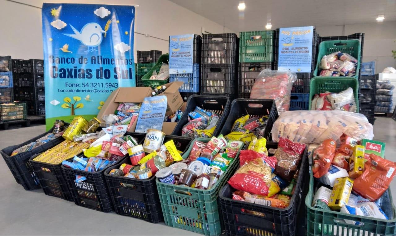 Munic&iacute;pio da Serra doou duas toneladas de alimentos