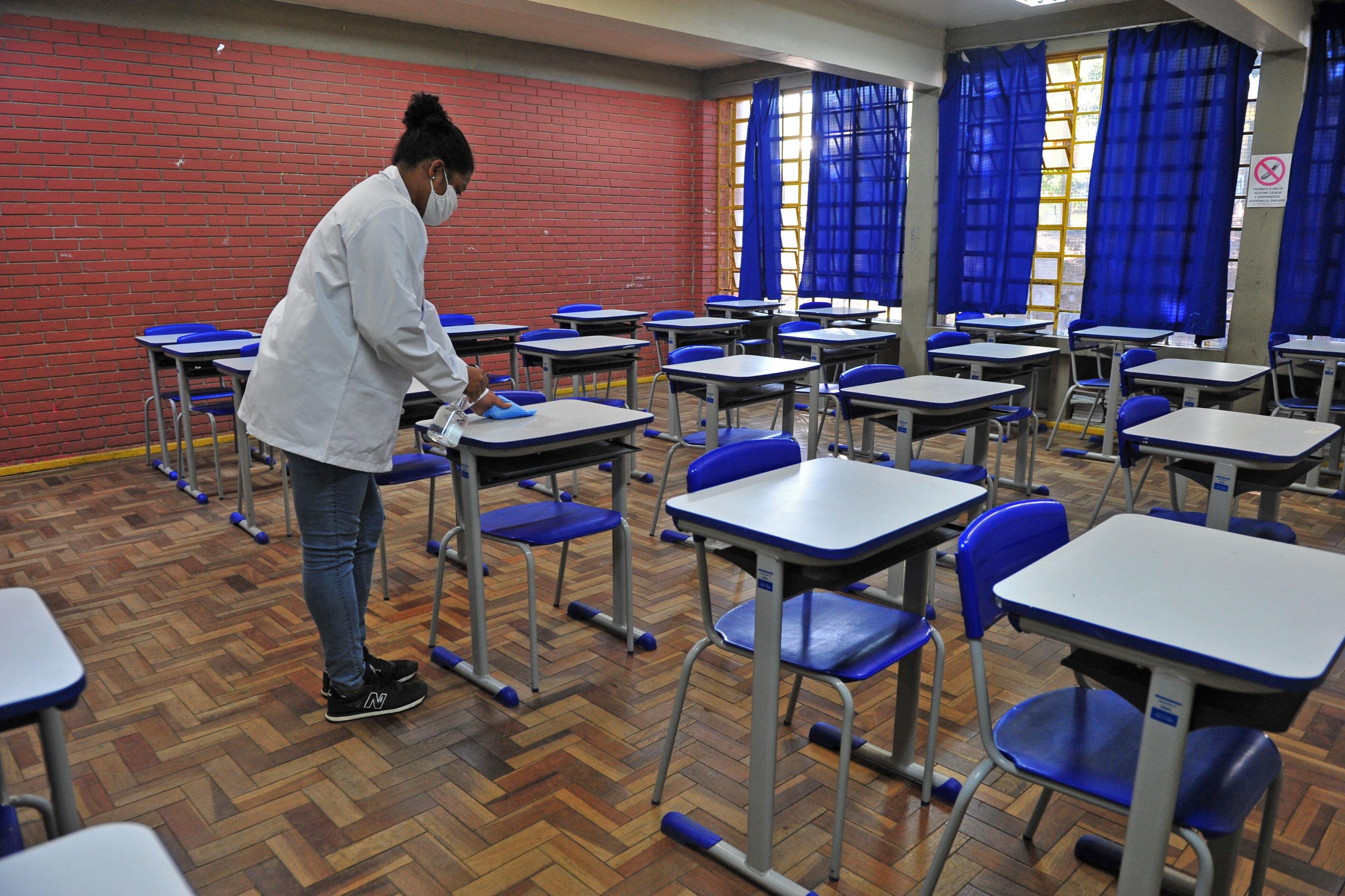 Escolas ainda se prepararam para receber os alunos de outras s&eacute;ries