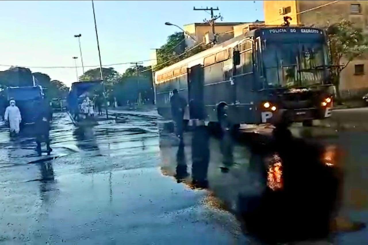 Ex&eacute;rcito auxiliou na sanitiza&ccedil;&atilde;o dos espa&ccedil;os