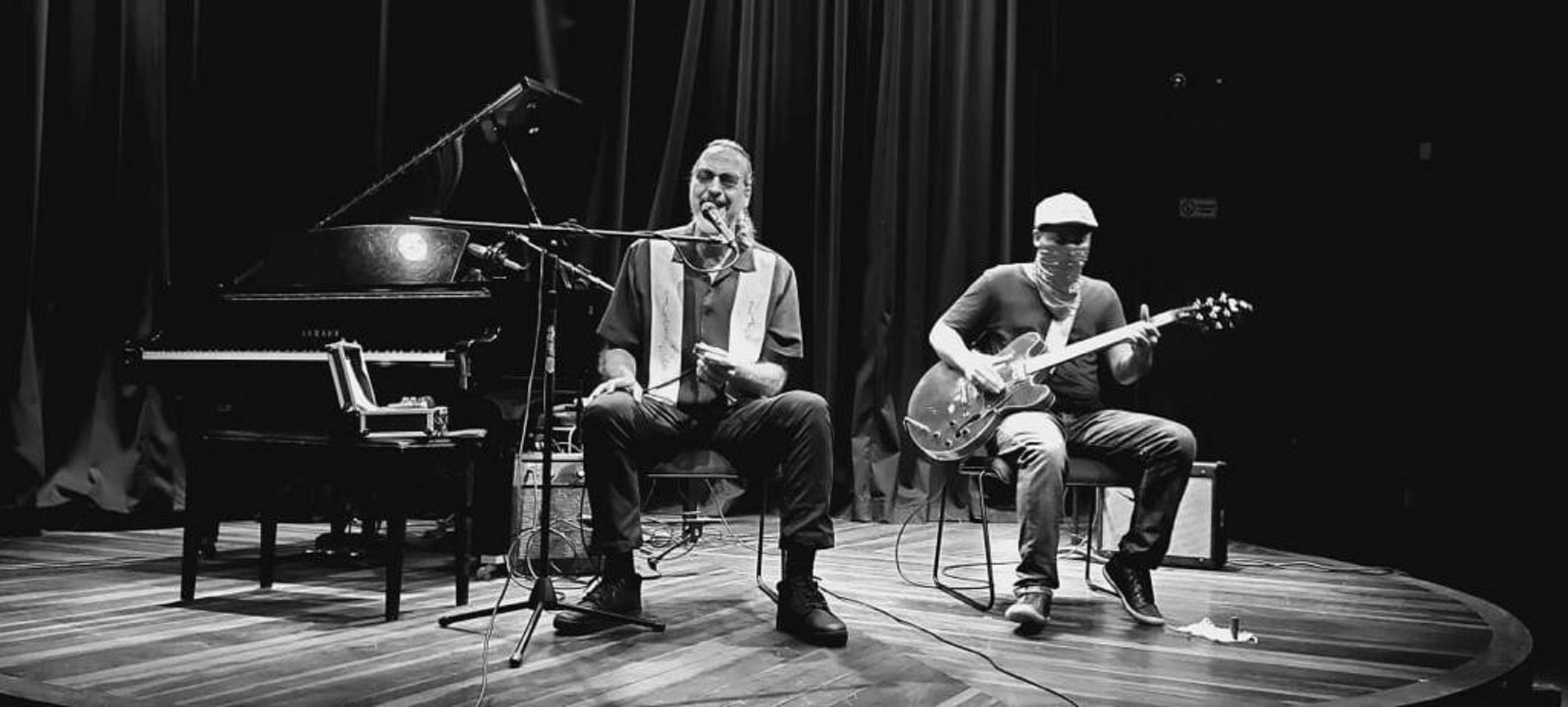 Fl&aacute;vio Guimar&atilde;es e Marcus Kenyatta apresentam "Blues Duo" neste s&aacute;bado, direto do Rio de Janeiro