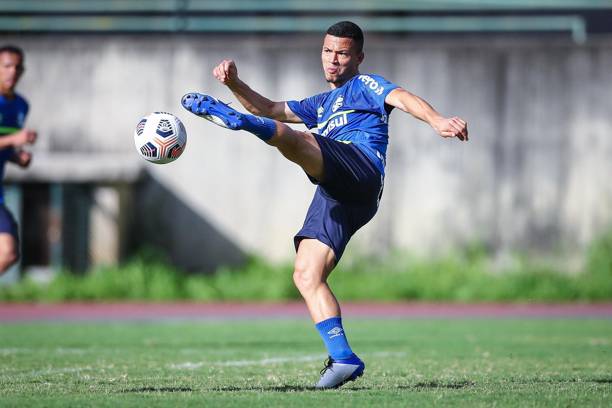 Gr&ecirc;mio est&aacute; muito perto de confirmar vaga nas oitavas de final