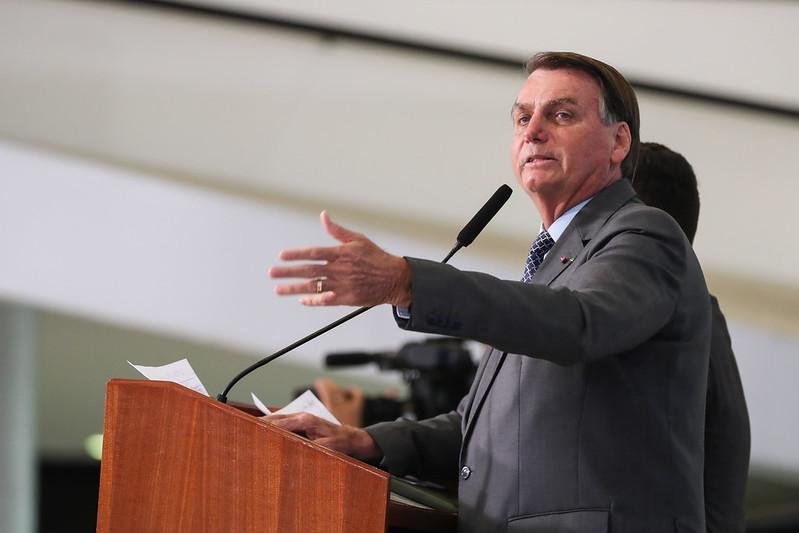 Governo Federal tenta reajustar or&ccedil;amento ap&oacute;s cortes