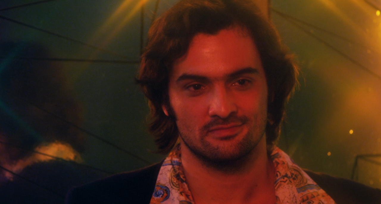 Tulio Starling interpreta o personagem Sim&atilde;o