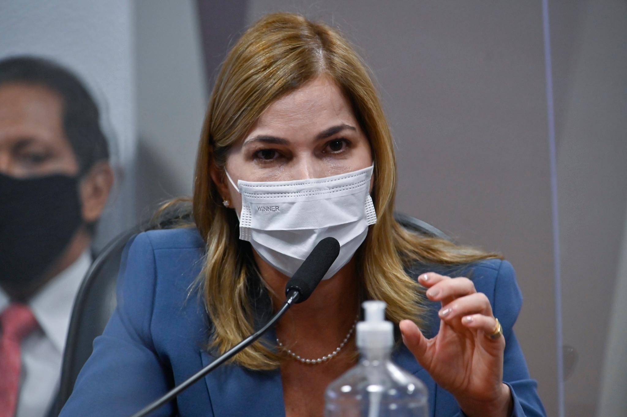 Secret&aacute;ria de Gest&atilde;o do Trabalho e da Educa&ccedil;&atilde;o na Sa&uacute;de do Minist&eacute;rio da Sa&uacute;de, Mayra Pinheiro, dep&ocirc;s nesta ter&ccedil;a-feira