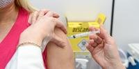 O imunizante está disponível nas quatro Unidades Básicas Vacinadoras e em todas as Unidades Básicas de Saúde, com exceção da São Vicente