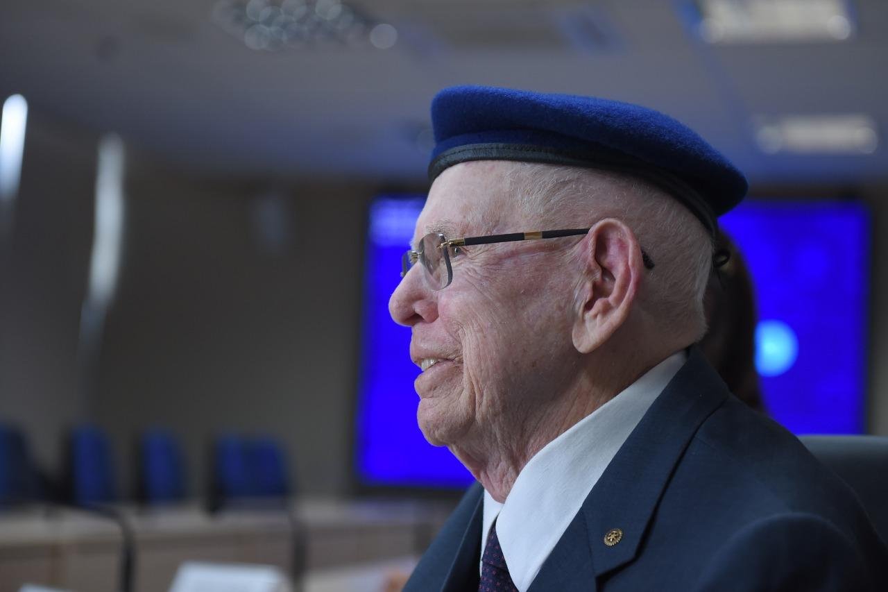 Em novembro de 2020, Camilo Cola recebeu a Medalha de M&eacute;rito Mau&aacute;