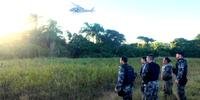 Um helicóptero do Batalhão de Aviação da BM auxiliou nas buscas