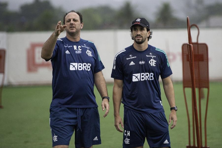 Rog&eacute;rio Ceni testou positivo para a Covid-19 e ser&aacute; desfalques nos pr&oacute;ximos dois jogos do Flamengo
