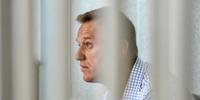 Movimento do opositor russo detido Alexei Navalny promete a sua luta, depois de seu desmantelamento e proibição na Rússia por extremismo