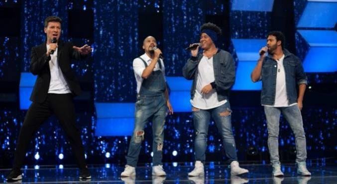 Rodrigo Faro relembra passado em boy band e dan&ccedil;a ao som de New Kids On The Block