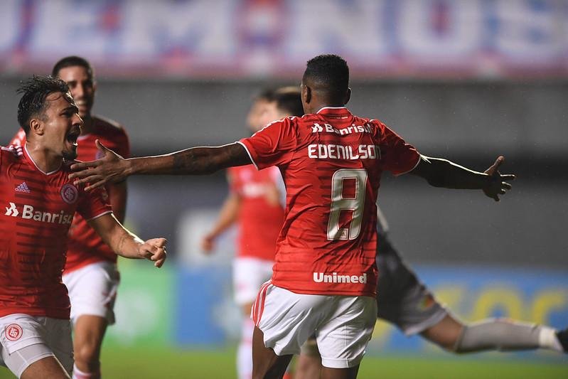Edenilson marcou &uacute;nico gol do jogo em vit&oacute;ria do Inter fora de casa