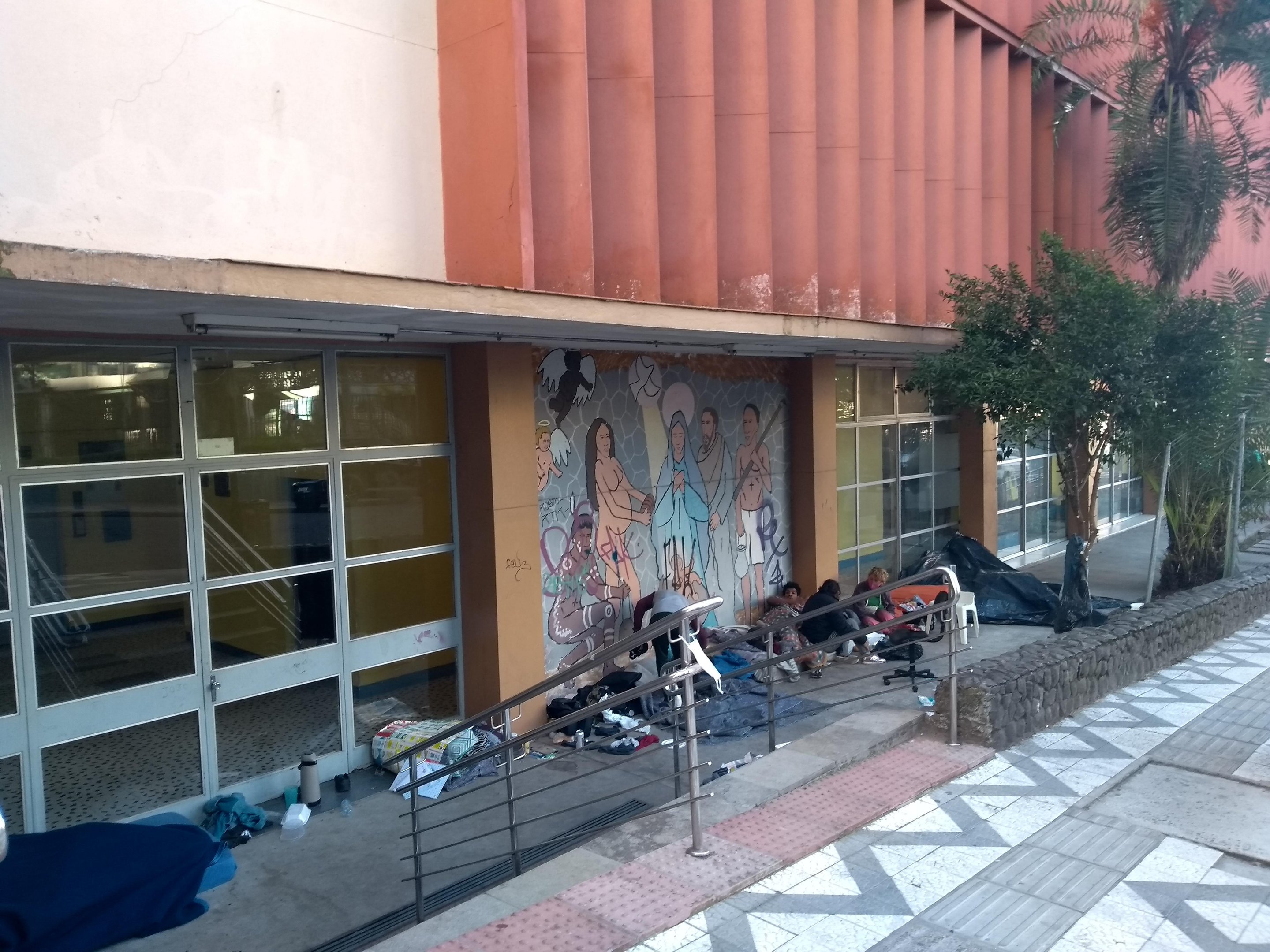 Foi ofertado tratamento em clinicas, mas os moradores de rua n&atilde;o aceitaram