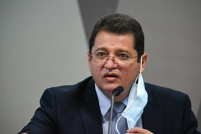 Camp&ecirc;lo afirmou que a crise no abastecimento de oxig&ecirc;nio no Estado durou at&eacute; o final de janeiro deste ano