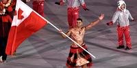Pita Taufatofua ficou famoso por suas fotos sem camisa durante a cerimônia de abertura dos Jogos Olímpicos da Rio-2016