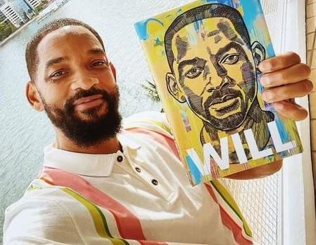 Will Smith diz que o livro vem sendo produzido h&aacute; dois anos