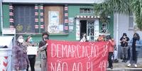 Representantes da comunidade indígena protestaram contra a tese do Marco Temporal