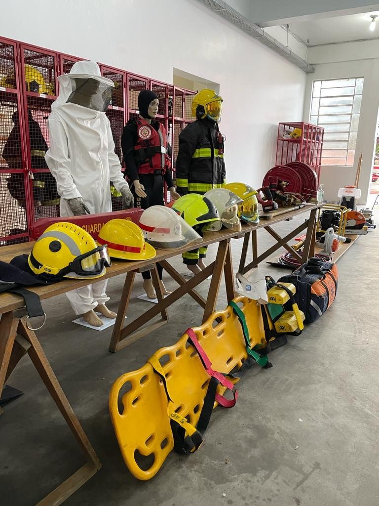 Nesta sexta-feira, dia Nacional do Bombeiro, haver&aacute; um encontro com os bombeiros que j&aacute; se aposentaram