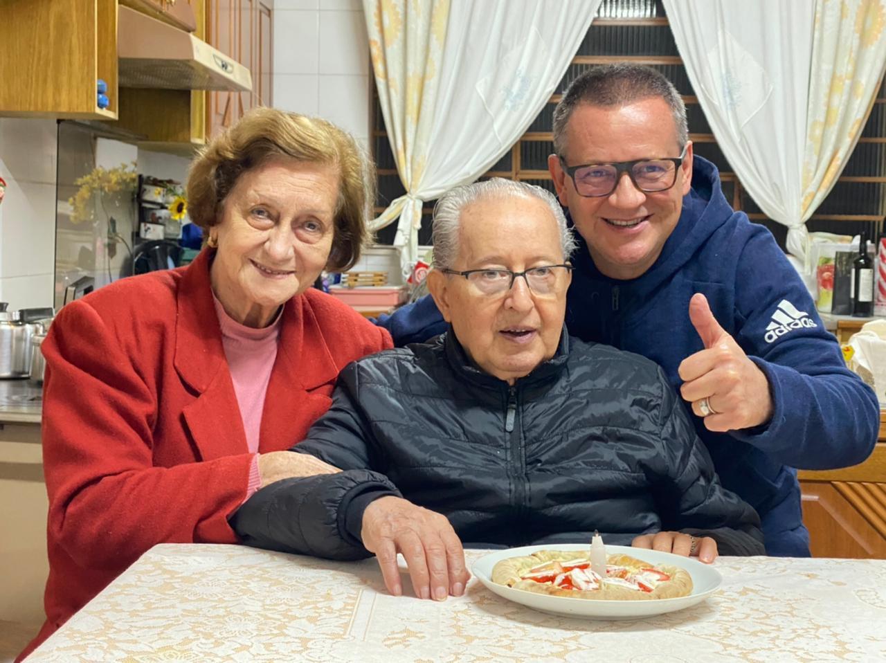 Pai do ex-deputado faleceu, pelo mesmo motivo, h&aacute; 15 dias