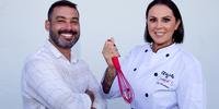 Diretor executivo do Clash of Chefs, Anderson Caruso e a chef Cristina Bertolazzi