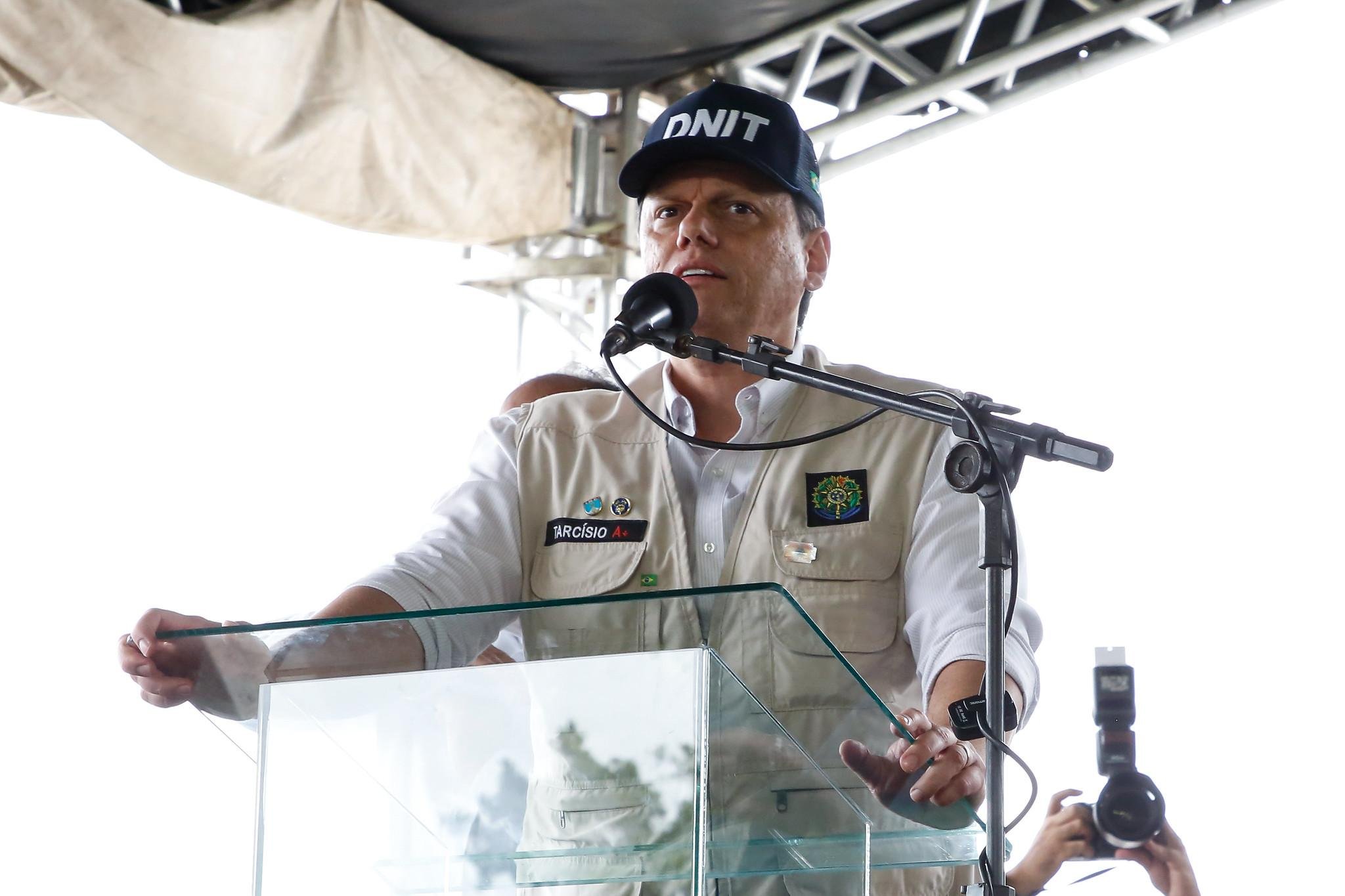 Ap&oacute;s a honraria, o ministro se deslocar&aacute; a Caxias do Sul onde passar&aacute; a integrar a comitiva do Presidente Jair Bolsonaro