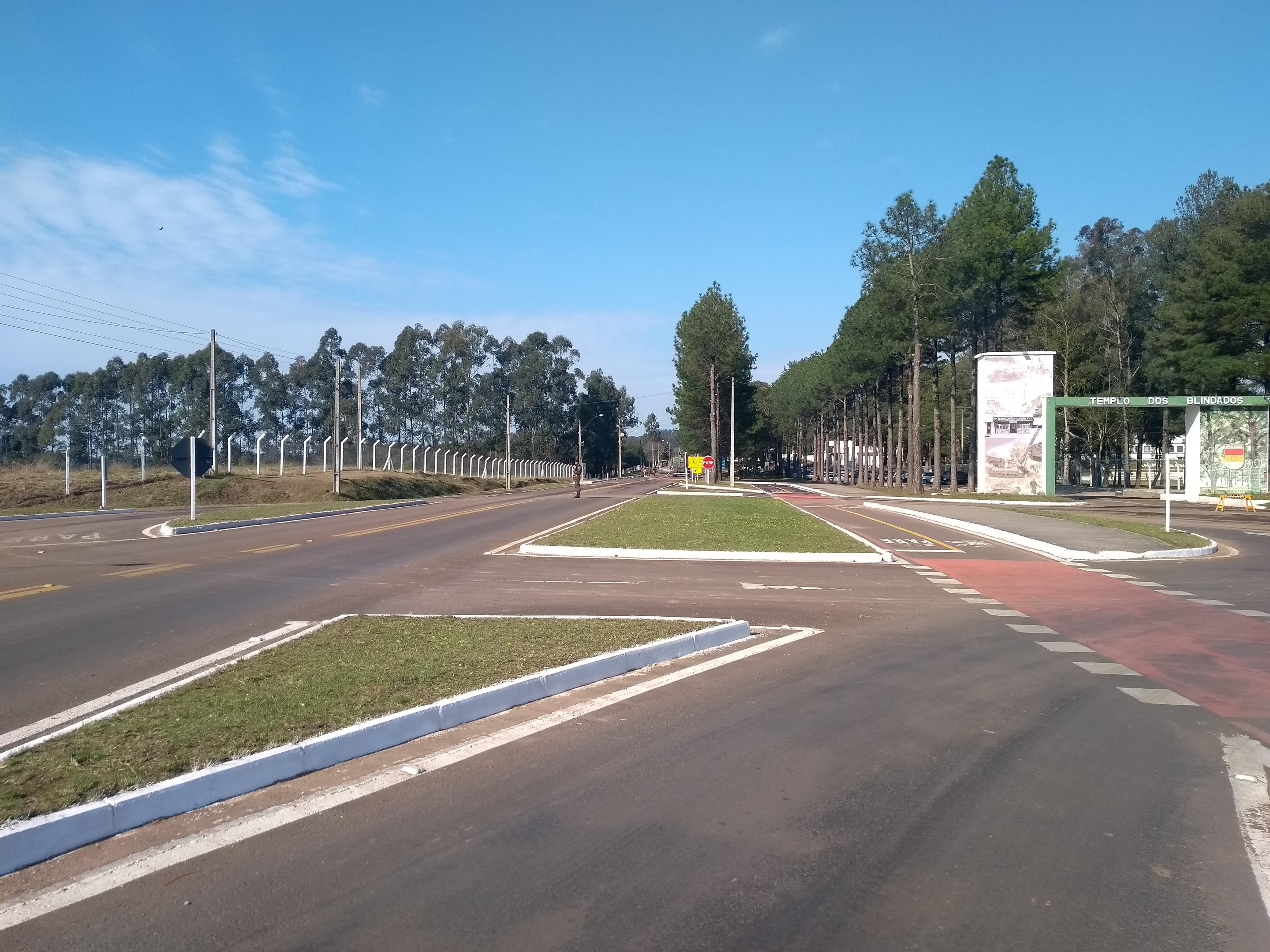 Comitiva acompanhar&aacute; programa&ccedil;&atilde;o na regi&atilde;o dos quart&eacute;is no munic&iacute;pio