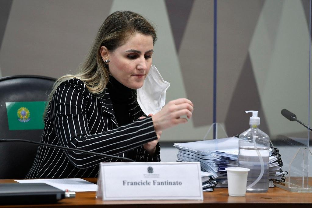 Francieli Fantinato tem a seu favor um habeas corpus, concedido pelo Supremo Tribunal Federal, que lhe garante o direito de ficar calada