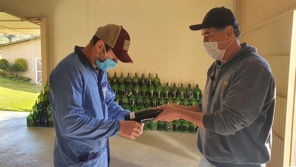 O concurso ter&aacute; a participa&ccedil;&atilde;o de cerca de 30 vin&iacute;colas e mais de uma centena de amostras