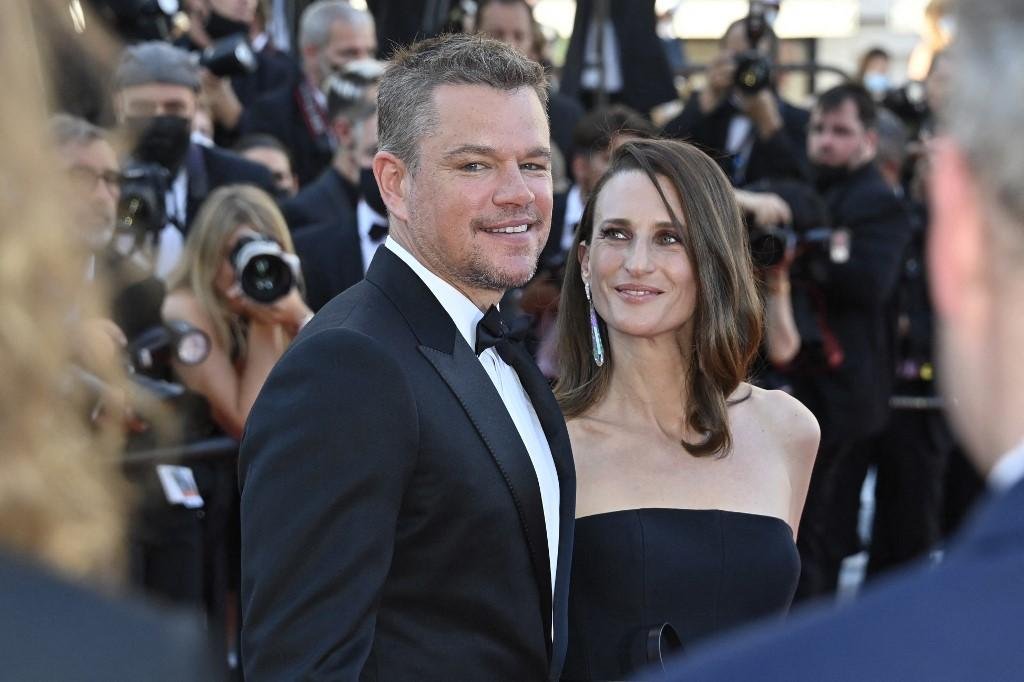 Matt Damon e Camille Cottin em festival de cinema