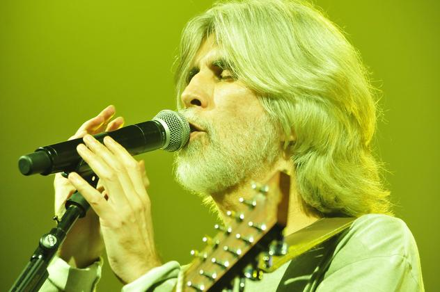 Oswaldo Montenegro lan&ccedil;a can&ccedil;&atilde;o hoje e videoclipe amanh&atilde; nas plataformas de m&uacute;sica