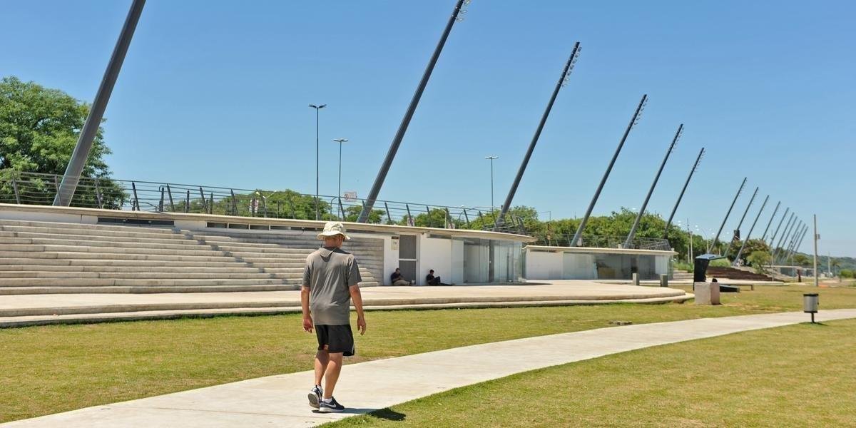 S&aacute;bado ser&aacute; de sol e calor no RS