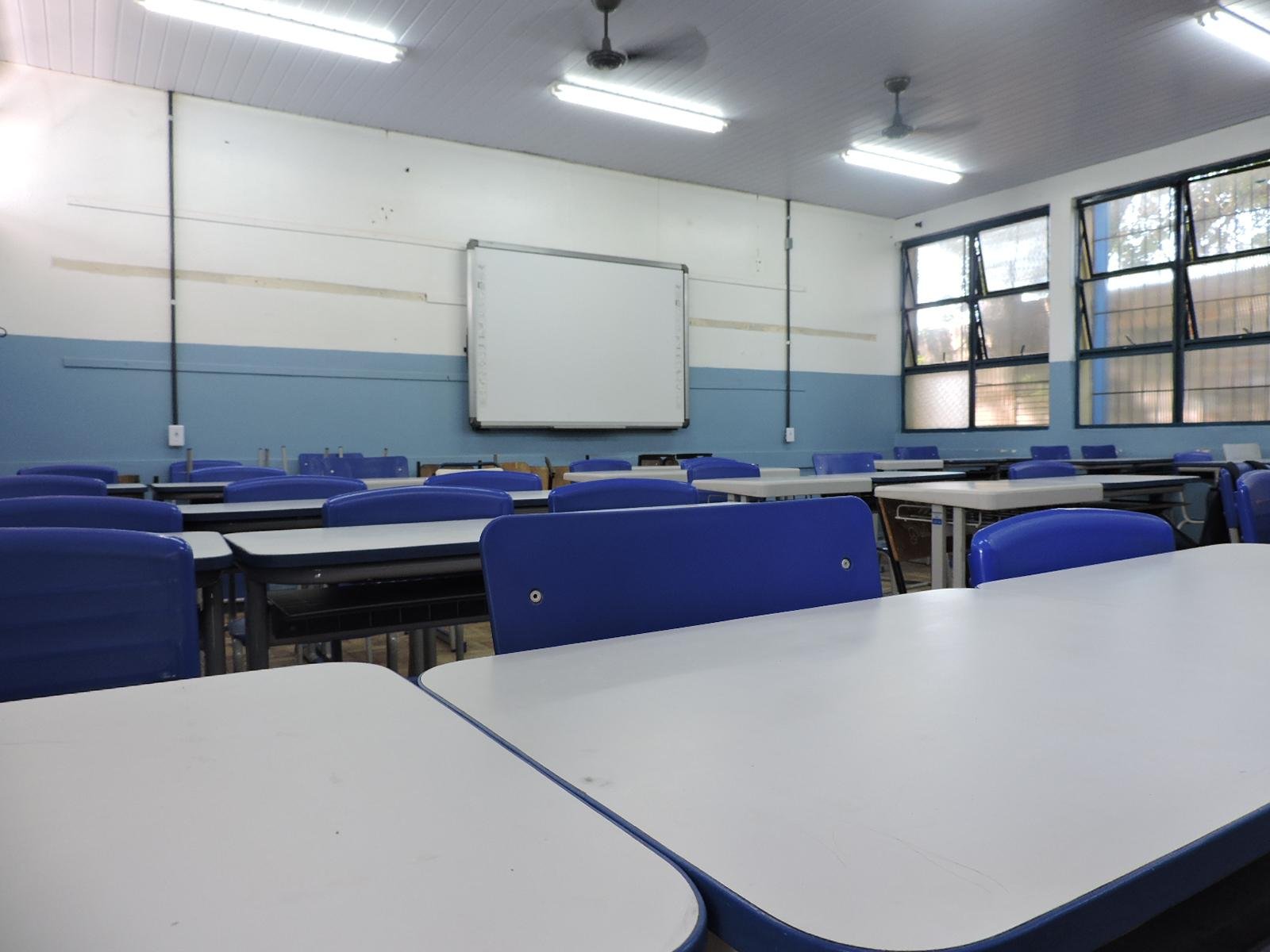 Decis&atilde;o judicial reconhece que o ato do Executivo Municipal viola a autonomia das unidades escolares
