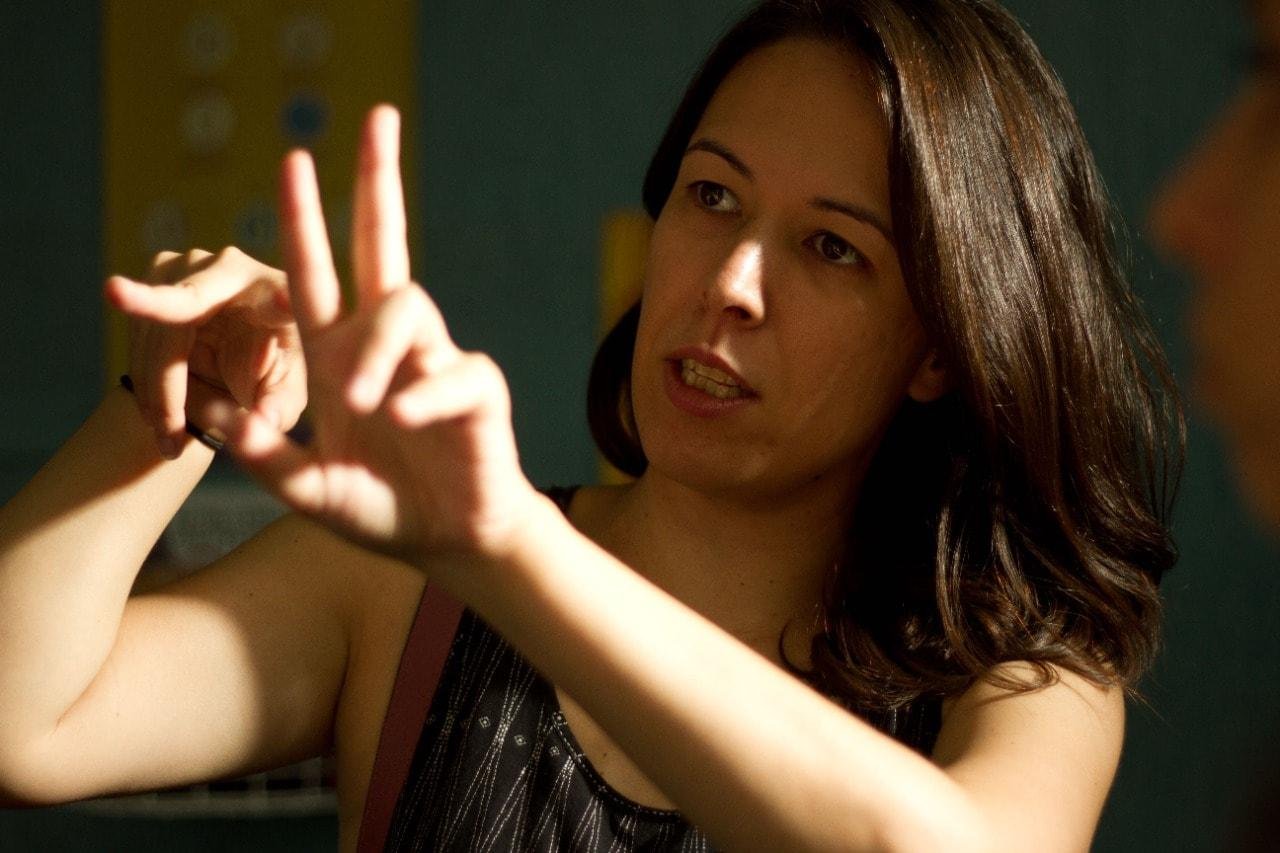 Caroline Fioratti apresenta uma s&eacute;rie policial que trata da ang&uacute;stia de fam&iacute;lias que t&ecirc;m pessoas desaparecidas e do esfor&ccedil;o em encontra-los
