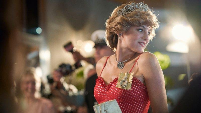 Emma Corrin foi indicada a Melhor Atriz Drama por interpretar a jovem Diana