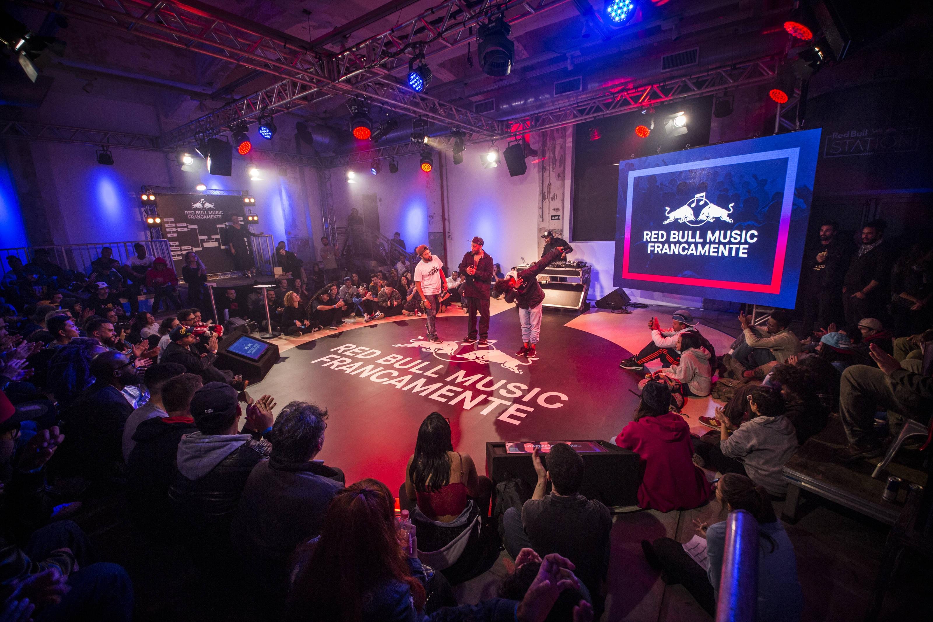 MCs  ser&atilde;o julgados de acordo com quatro pilares: conte&uacute;do (o que se fala), t&eacute;cnica (como se fala), musicalidade (flow) e performance (entrega/presen&ccedil;a de palco).