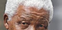 Primeiro presidente negro eleito na história da África do Sul e conhecido pela sua luta anti-apartheid, Nelson Mandela