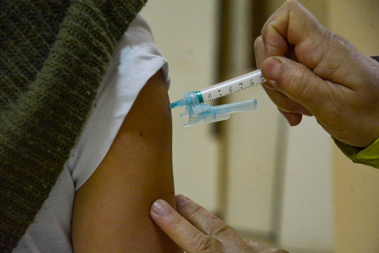 Itaqui atingiu, nesta segunda-feira, 79% da popula&ccedil;&atilde;o adulta com a primeira dose da vacina